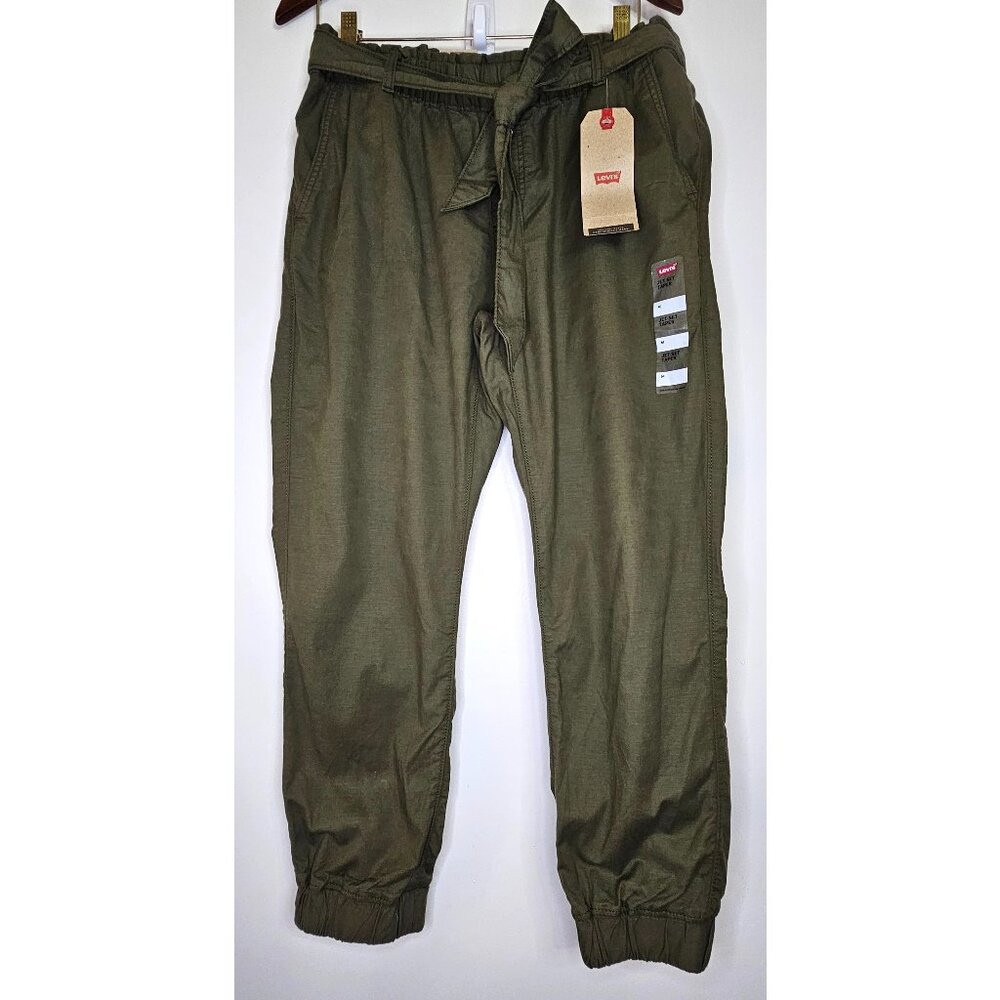 NWT!! Levi’s Belted Jet Set Taper Utility Jogger Pants M Olive Green